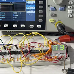 frequenzimetro-didattico-arduino-logica-combinatoria-sequenziale